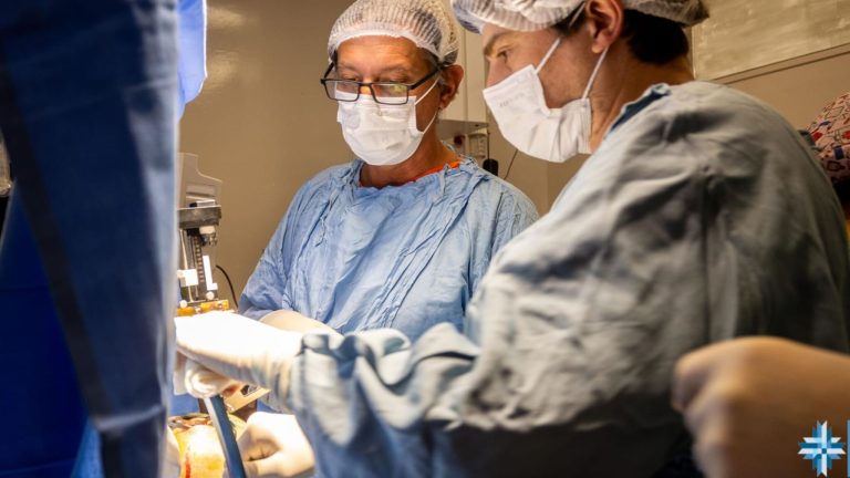 Se realizó la primera neurocirugía funcional por Parkinson en el Hospital René Favaloro de La Matanza