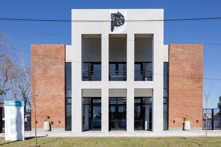 Se puso en funcionamiento la nueva Casa de la Provincia de Marcos Paz 