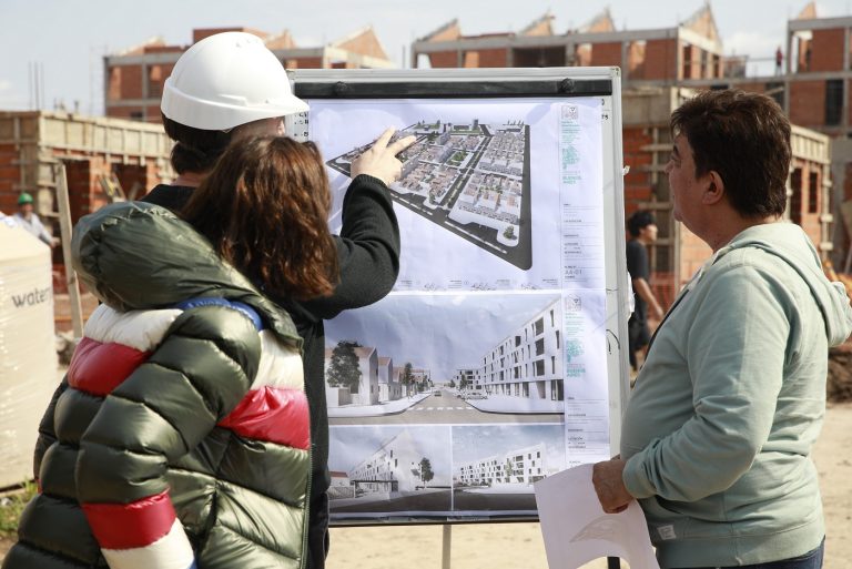 Avanza en Ciudad Evita el segundo proyecto más importante de construcción de viviendas en el país