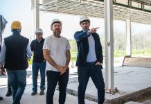 Gastón Granados y Diego Milito supervisaron las obras del Centro Deportivo de Racing en Ezeiza