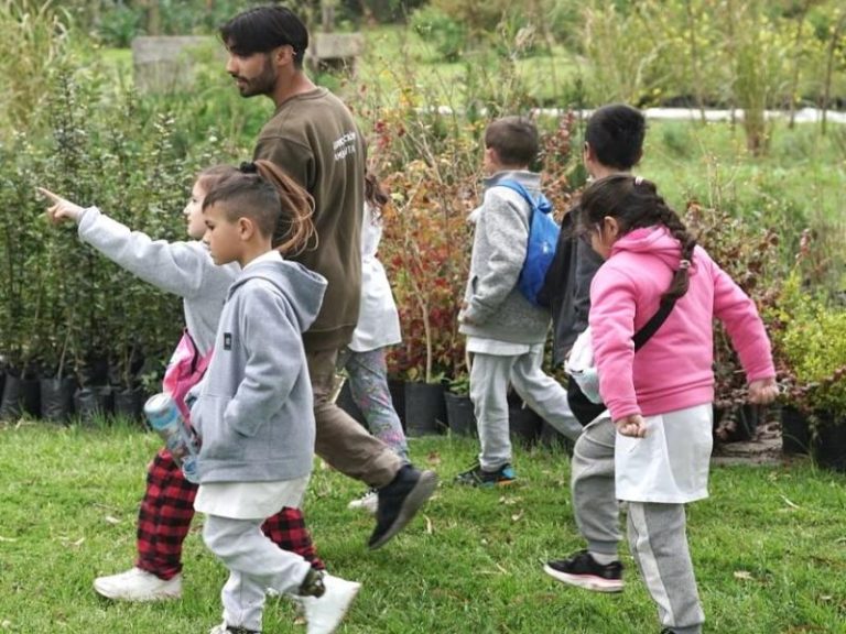Jornadas de educación ambiental en instituciones de Lomas