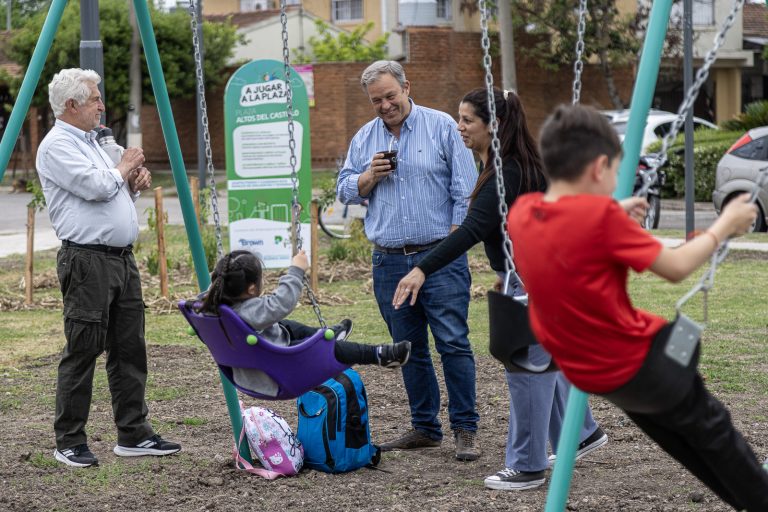 Se renovó la Plaza “Altos del Castillo” en Ministro Rivadavia