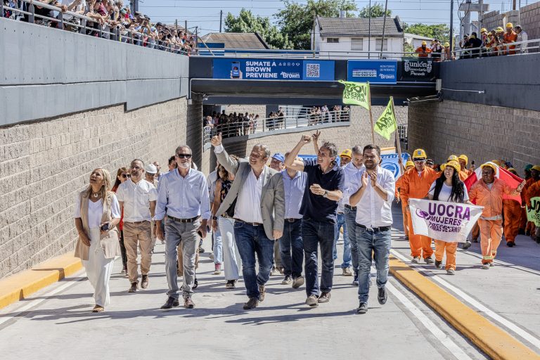 Abrió el nuevo Paso Bajo Nivel de Rafael Calzada