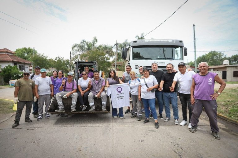 Se realizó un operativo integral de limpieza en los barrios de Villa La Florida