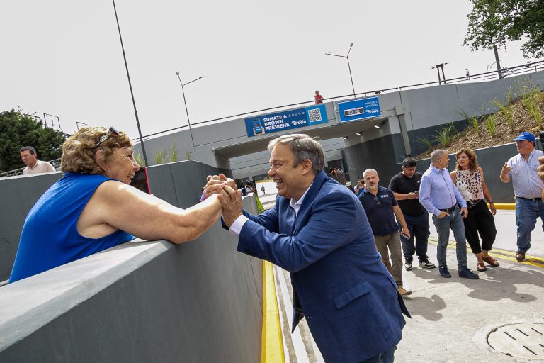 Almirante Brown habilitó al tránsito el nuevo Paso Bajo Nivel de Longchamps