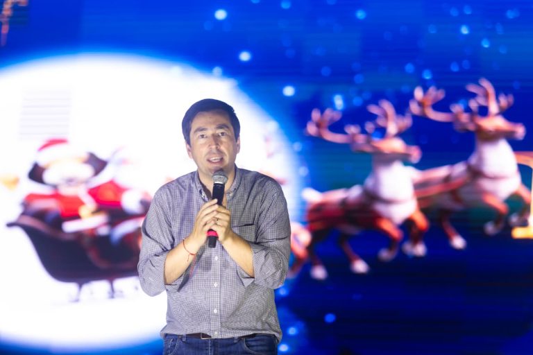 Más de 100.000 personas celebraron la magia de la Navidad en Malvinas Argentinas