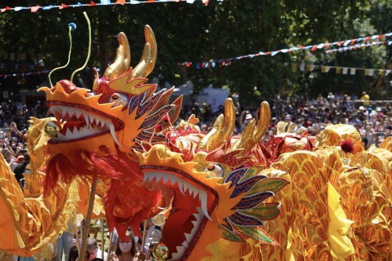 La Ciudad celebra el Año Nuevo Chino con gastronomía, espectáculos y la llegada del Caballo de Fuego