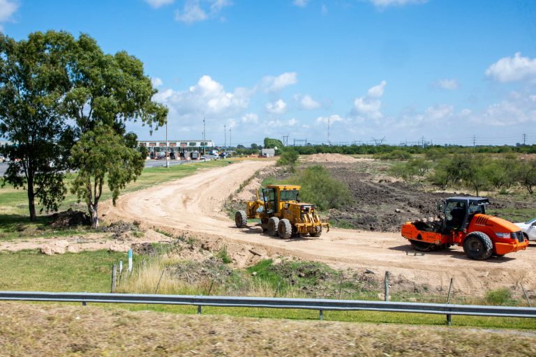 Avanza la obra de la nueva bajada de la Autopista Buenos Aires-La Plata en Berazategui