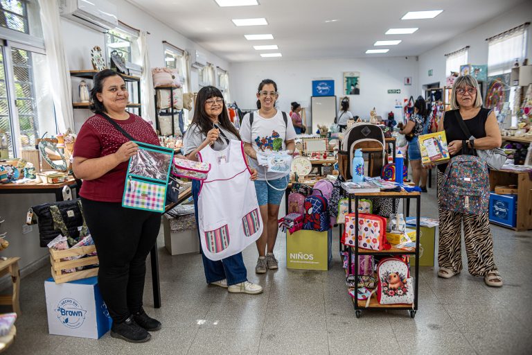 Almirante Brown lanzó el programa «Vuelta al Cole»
