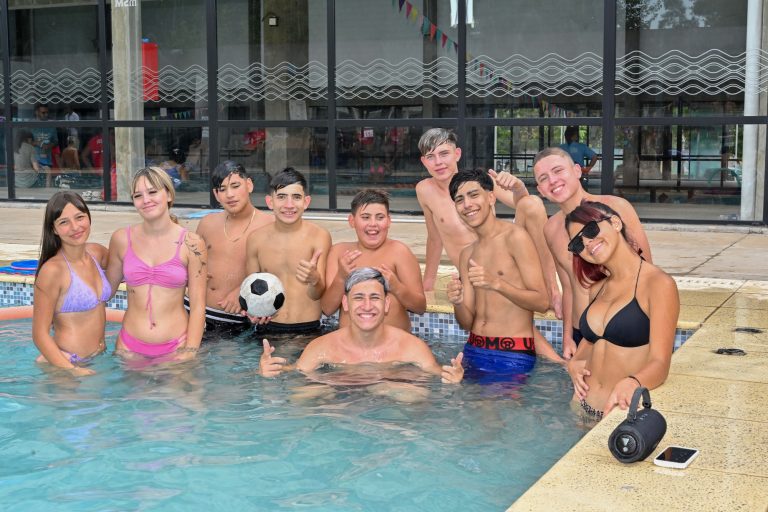 Miles de vecinos participaron de la Colonia de Verano de San Martín