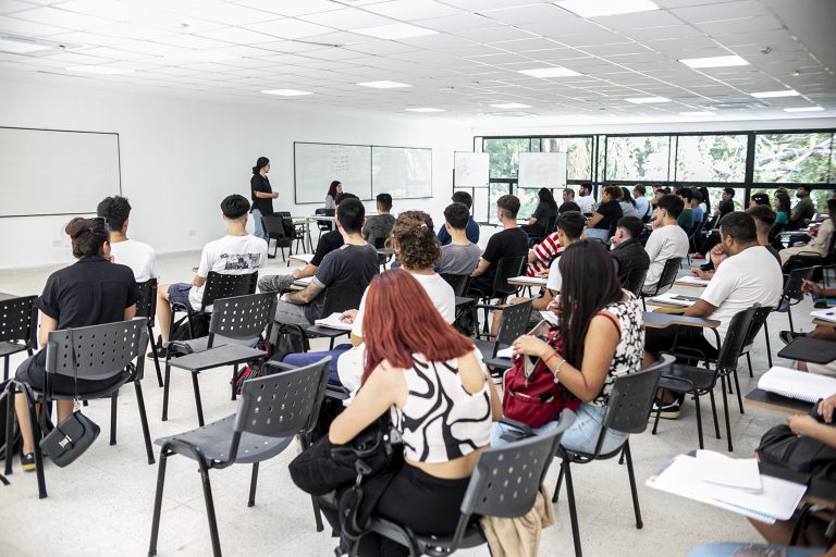 La Universidad Nacional Guillermo Brown lazó cuatro diplomaturas orientadas al trabajo