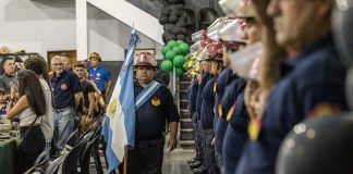 Almirante Brown acompañó a los Bomberos Voluntarios de Glew en un nuevo aniversario