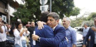 Un millón de Manuales y Kits Escolares: Espinoza y Kicillof protegen la educación pública frente al ajuste