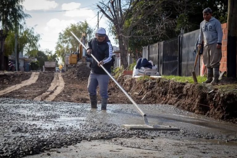 Avanza la pavimentación de 27 cuadras en Quilmes Oeste con fondos 100% municipales