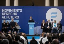 Kicillof: “Mientras dure esta pesadilla libertaria, defendamos cada hospital y centro de salud”