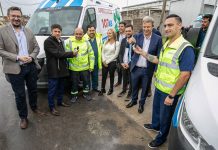 Se presentó una nueva flota de máquinas, camiones y ambulancias en Almirante Brown