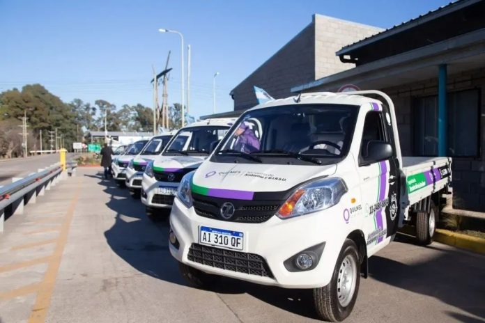EL MUNICIPIO PRESENTÓ 6 NUEVOS VEHÍCULOS PARA LA FLOTA LIVIANA DE LA SECRETARÍA DE AMBIENTE Y GIRSU 3