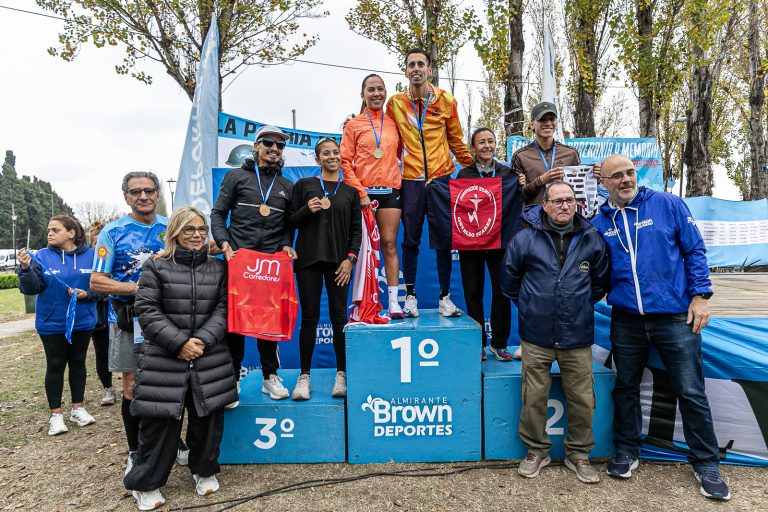 Una multitud participó de la Carrera «Soberanía y Memoria»
