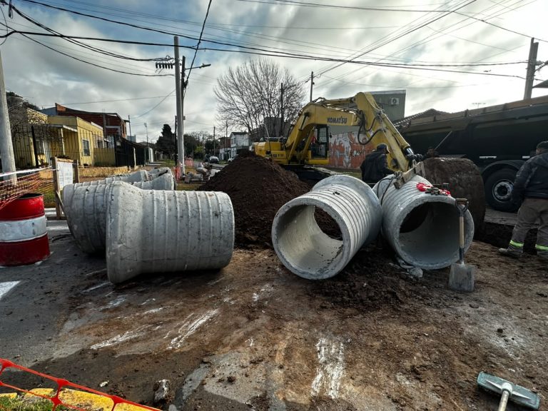 Almirante Brown avanza con una obra histórica que permitirá sanear más de diez hectáreas