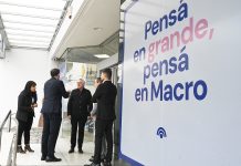 Tigre recibió una donación de computadoras de parte del Banco Macro