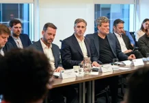 Achával participó de un encuentro nacional de intendentes sobre inteligencia artificial