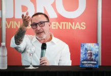 “Historia de un Militante”: Vivona presentó en la 7º Feria del Libro de Malvinas Argentinas