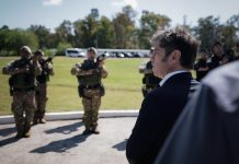 Kicillof recorrió la base del Grupo Halcón en medio del aumento de los delitos en Ezeiza