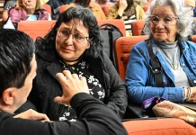 Nardini entregó escrituras a 58 familias de Malvinas Argentinas